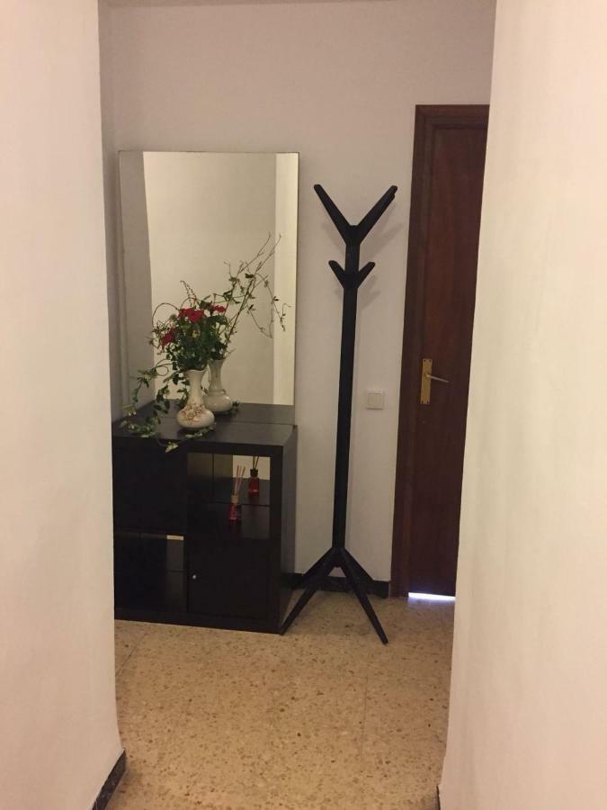 Apartamento Marina Apartment Салоу Екстериор снимка